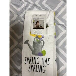 Rae Dunn Daisies Spring Has Sprung 3-Pack Kitchen Hand Towels NWT